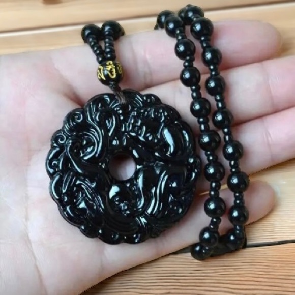 Black Dragon Pendant Necklace, Unisex - Picture 2 of 6